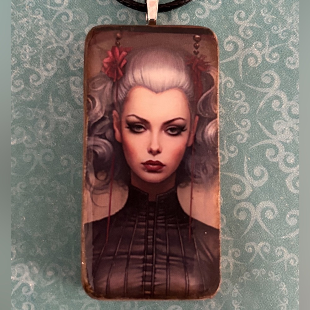 Vintage goth princess necklace